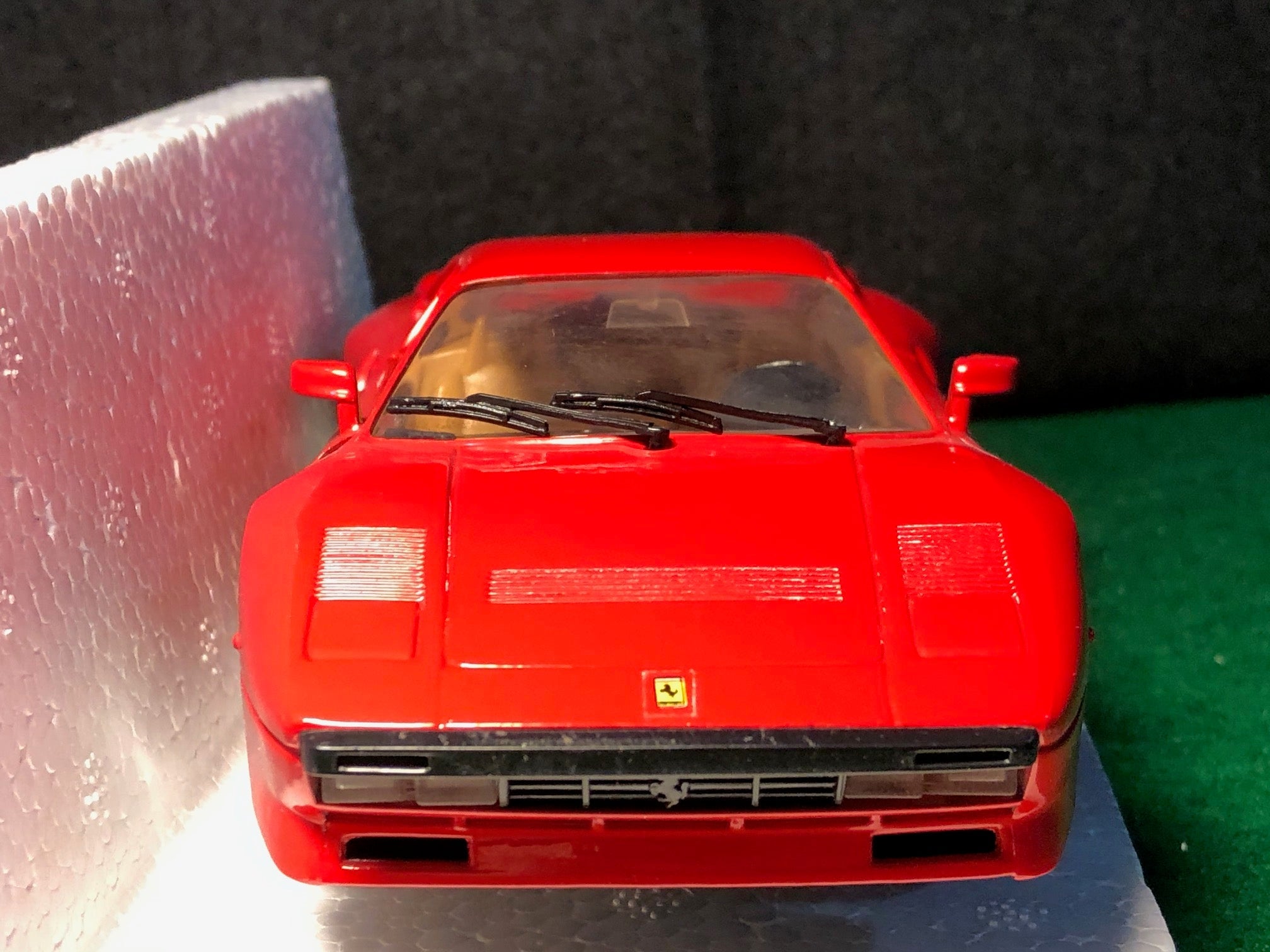 Ferrari 288 GTO Red by Revell 1:24