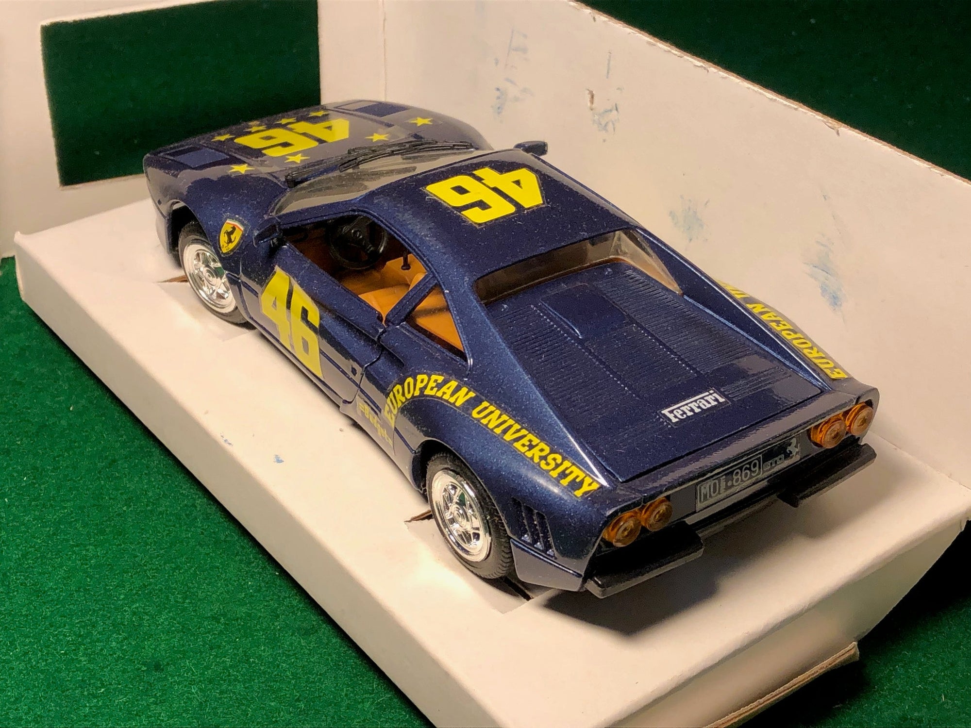 Ferrari 288 GTO European University Dark Blue by Revell 1:24