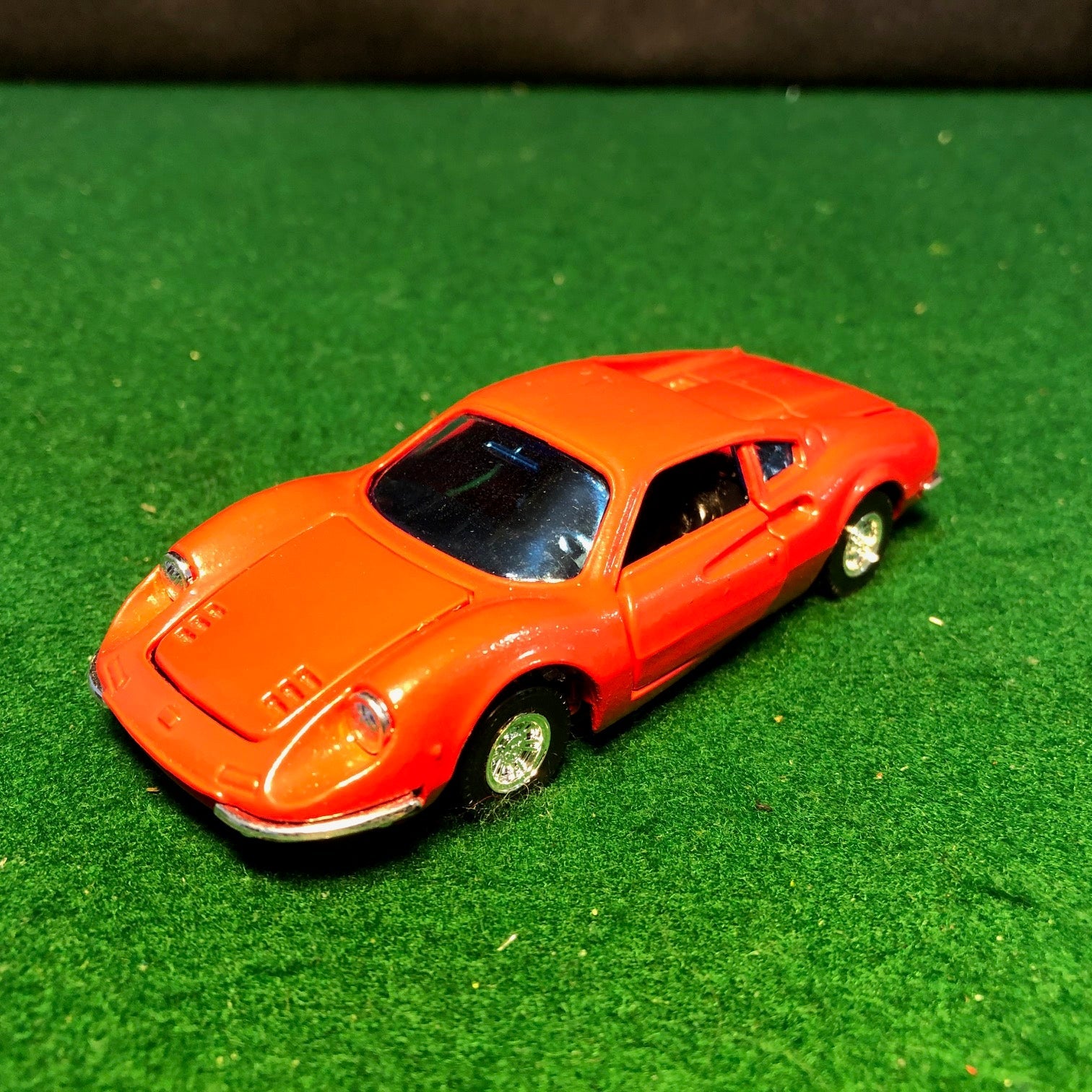 Ferrari 246 Dino GT Red by Sakura 1:43 (8)(No box)