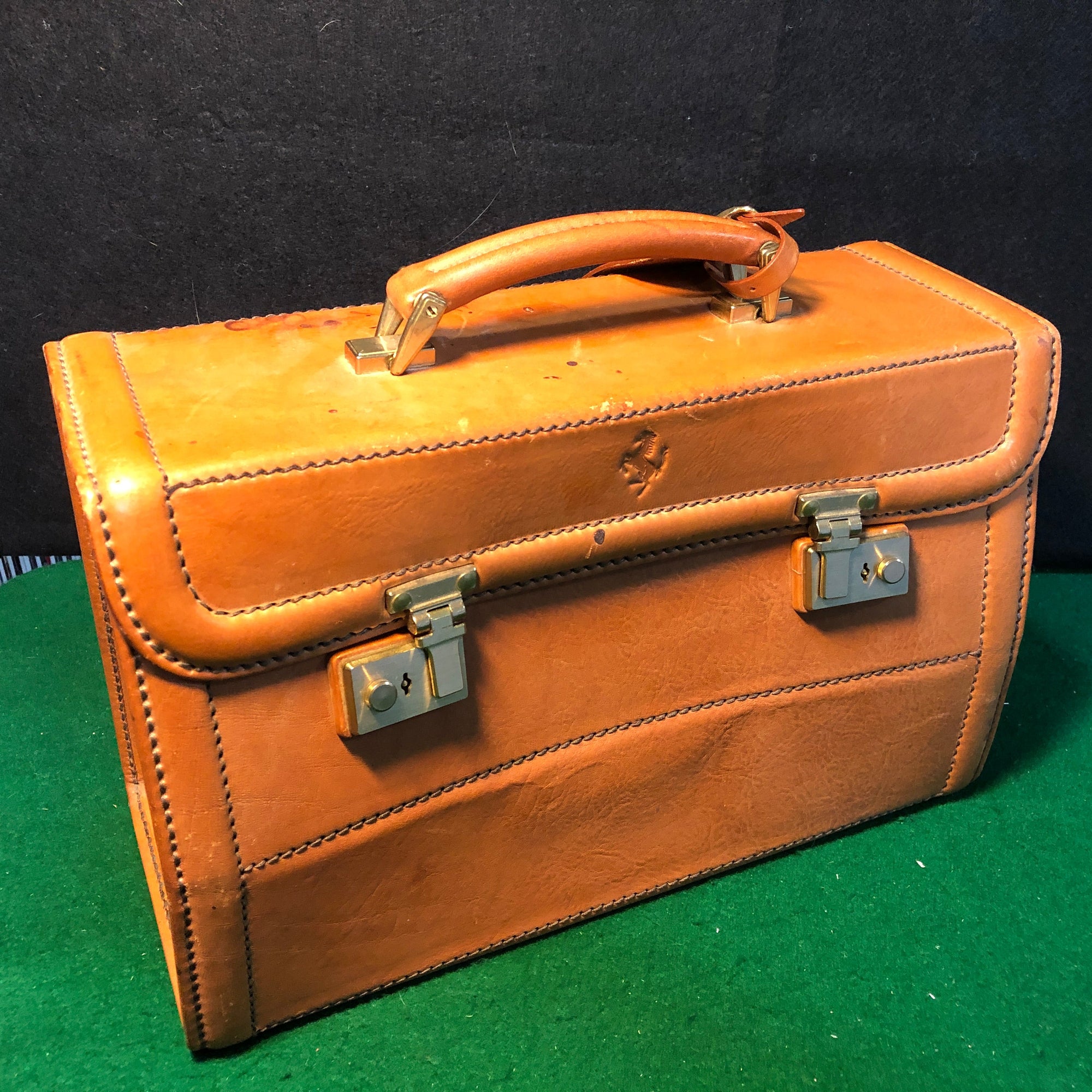 Ferrari 348 Schedoni Leather Double-Case Set