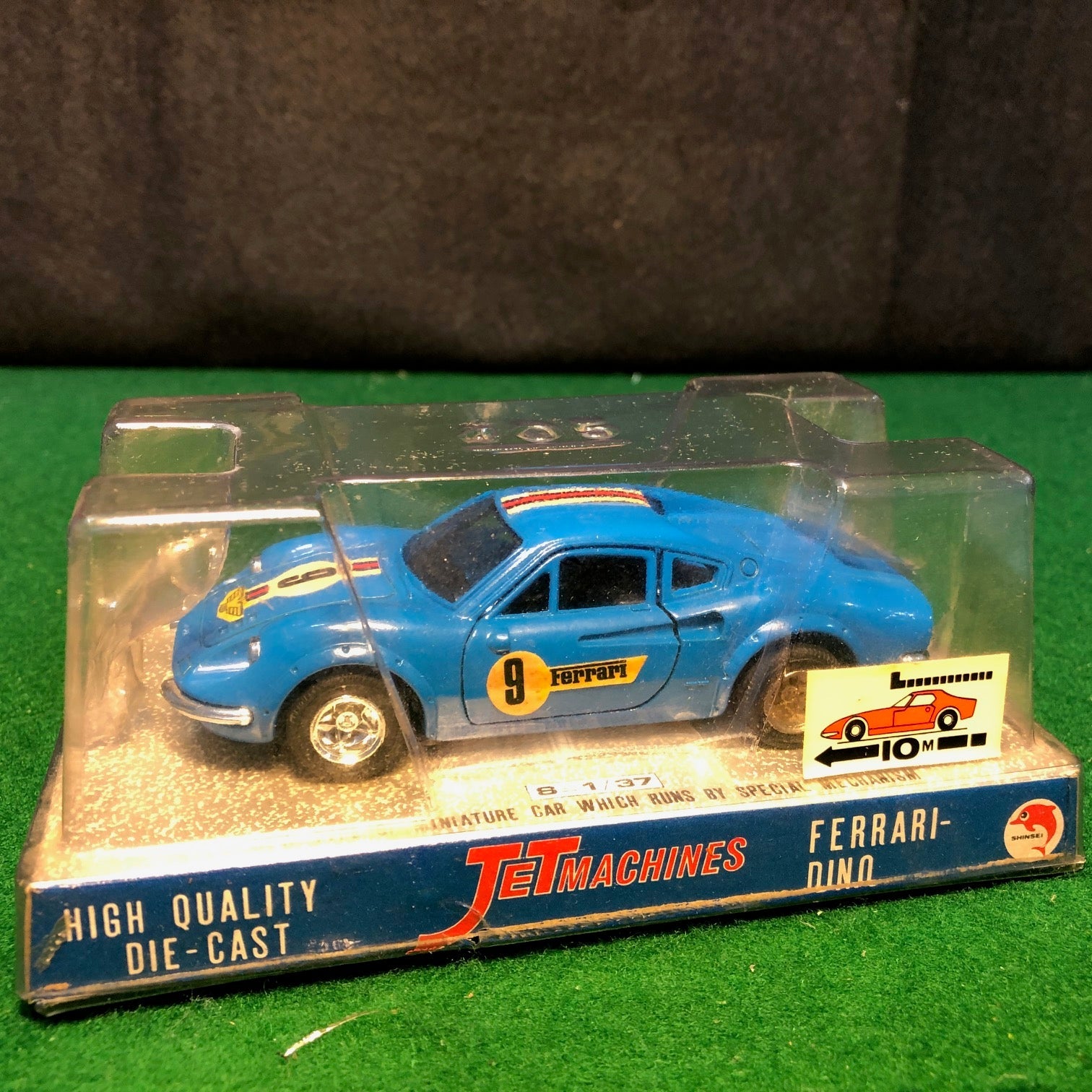 Ferrari 246 Dino N 9 Blue w/Friction Motor by Shinsei 1:37 (4405)