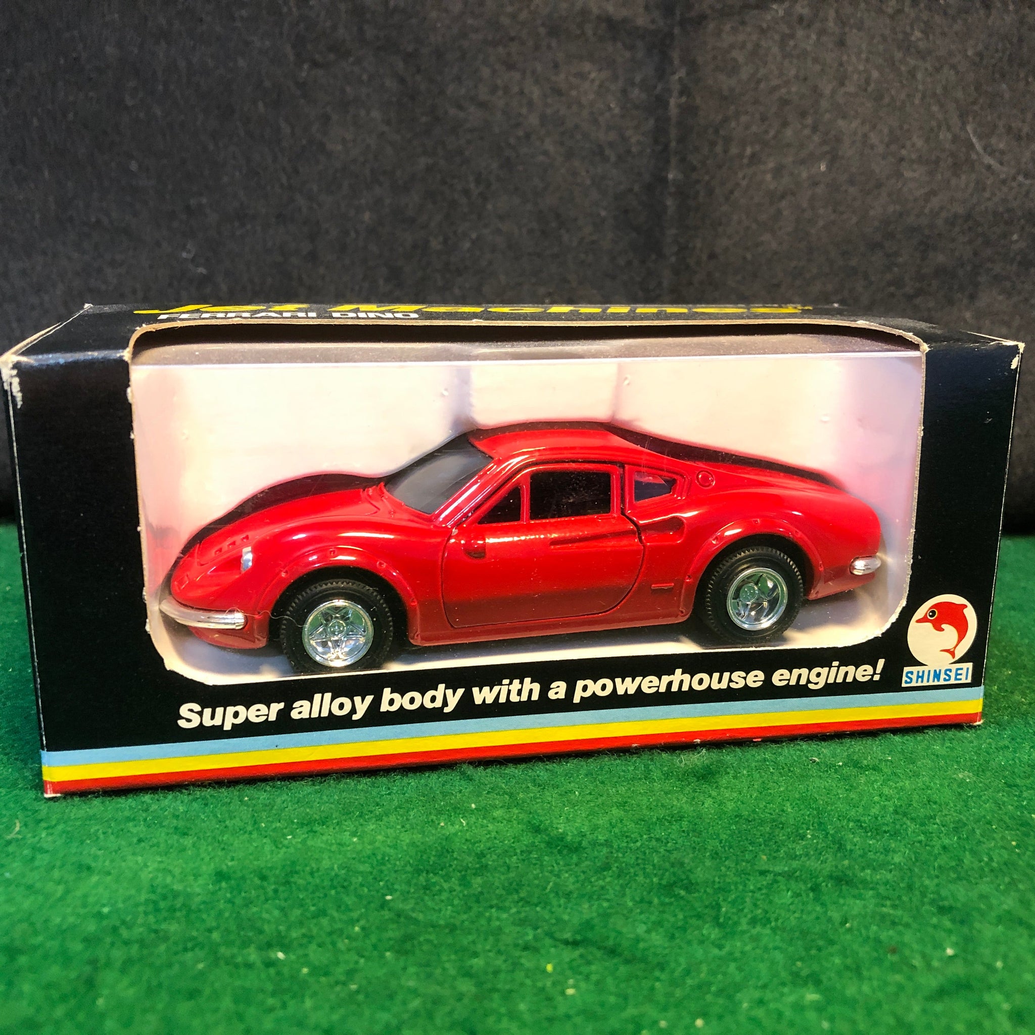 Ferrari 246 Dino Red w/Friction Motor by Shinsei 1:37 (4405)