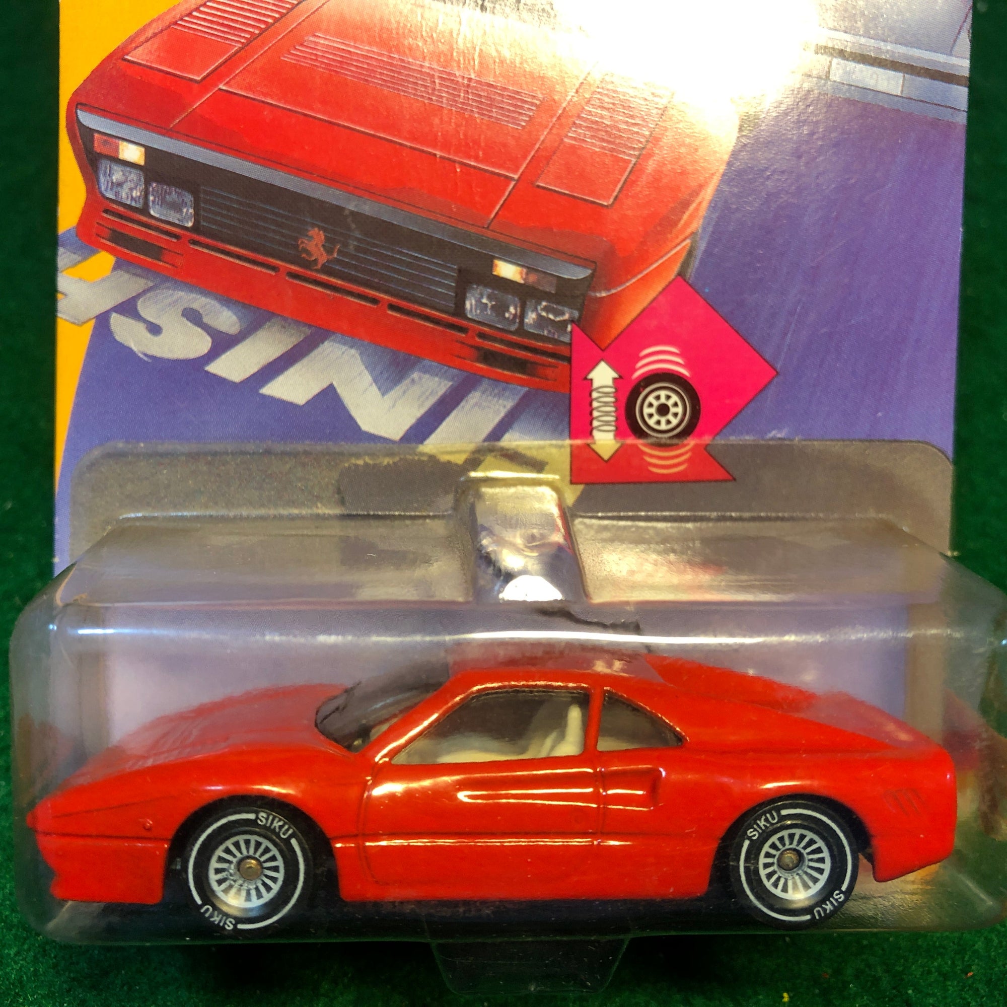 Ferrari 288 GTO Red by Siku 1:55 (1060)