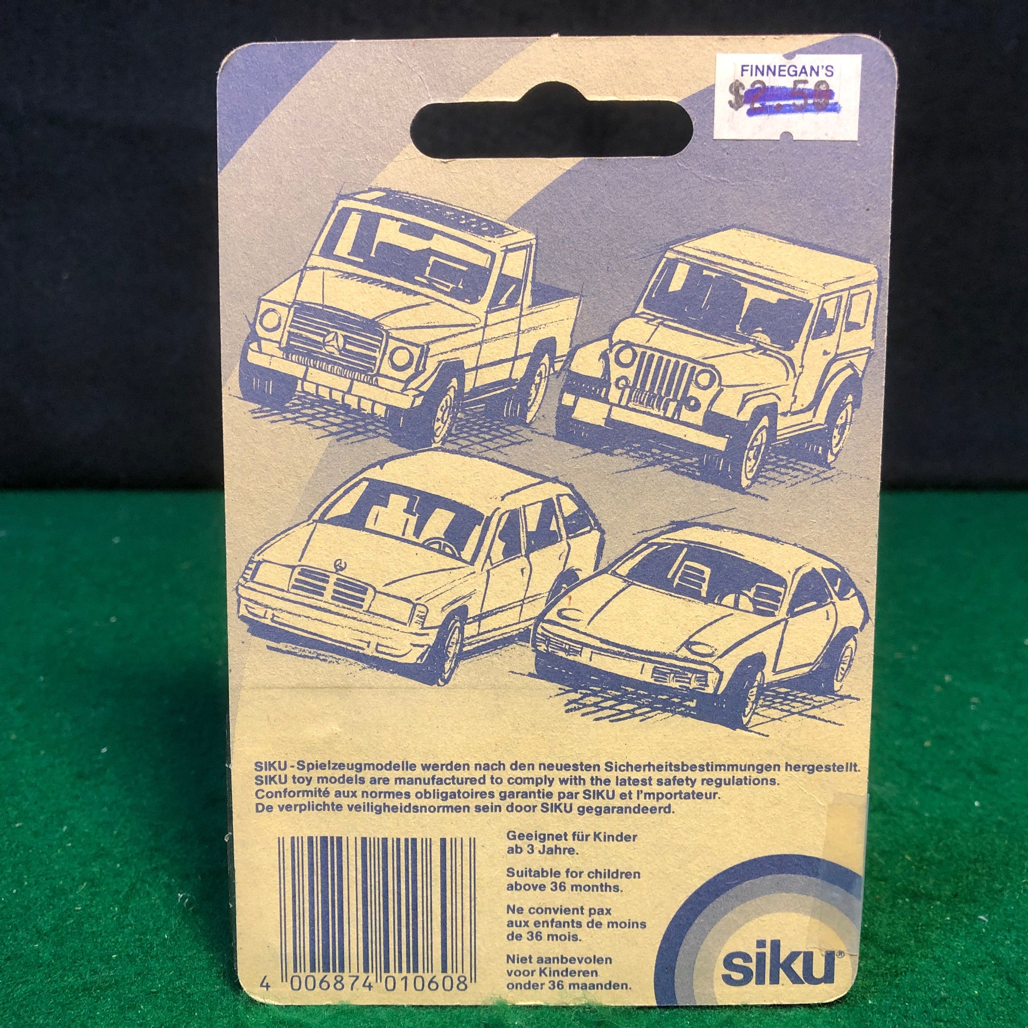 Ferrari 288 GTO Red by Siku 1:55 (1060)