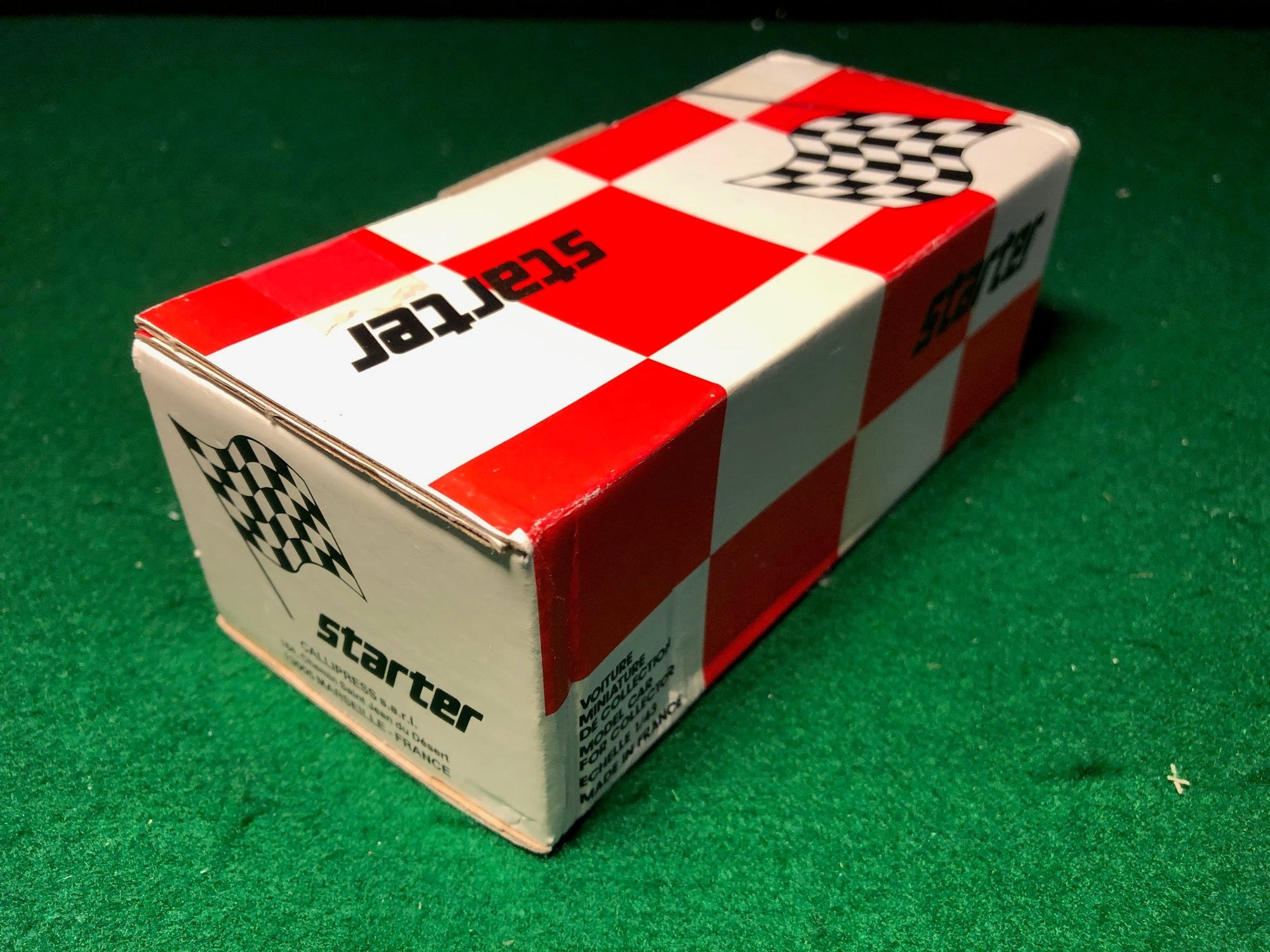 Ferrari 156 F1 Champion 1961 by Starter 1:43