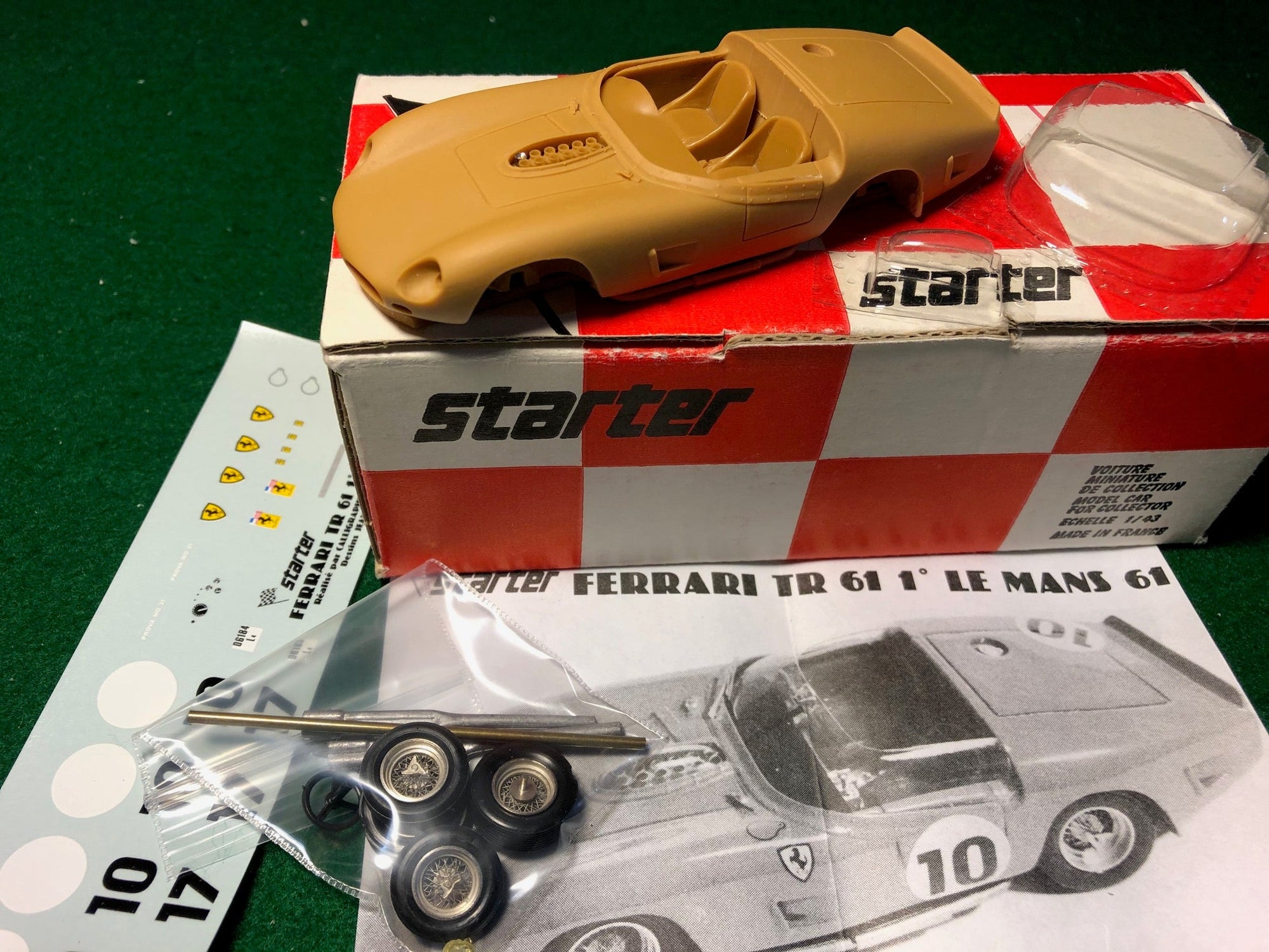 Ferrari TR 61 Winner Le Mans 1961 (2 Versions) by Starter - 1:43