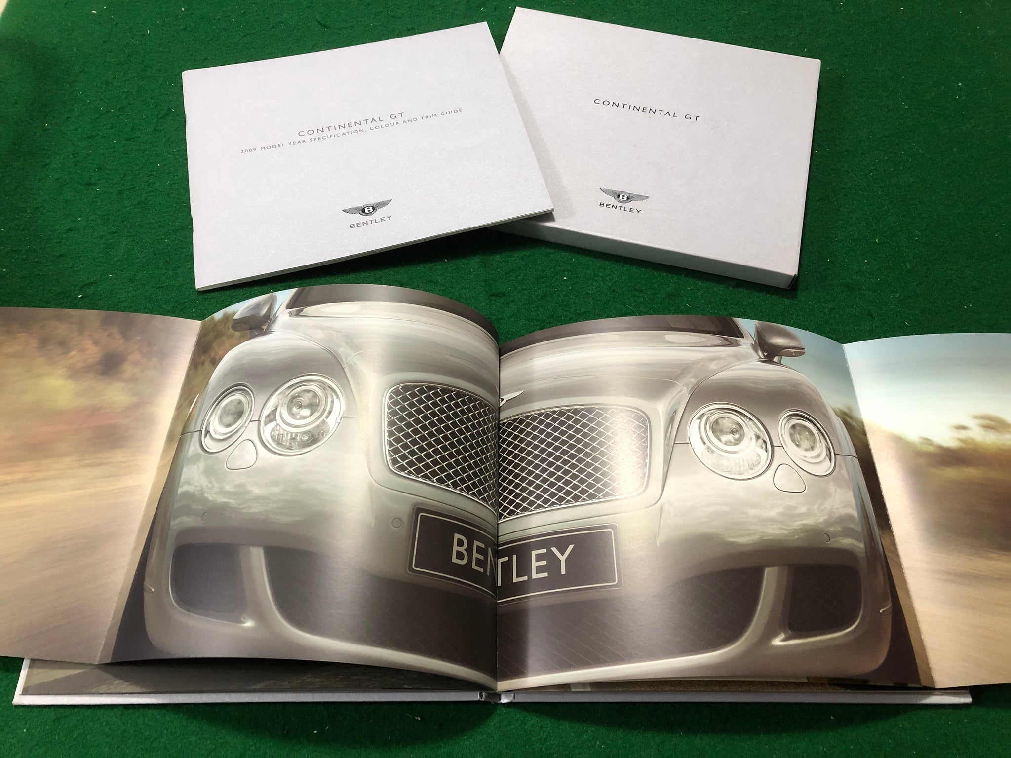 Bentley Continental GT Deluxe Brochure