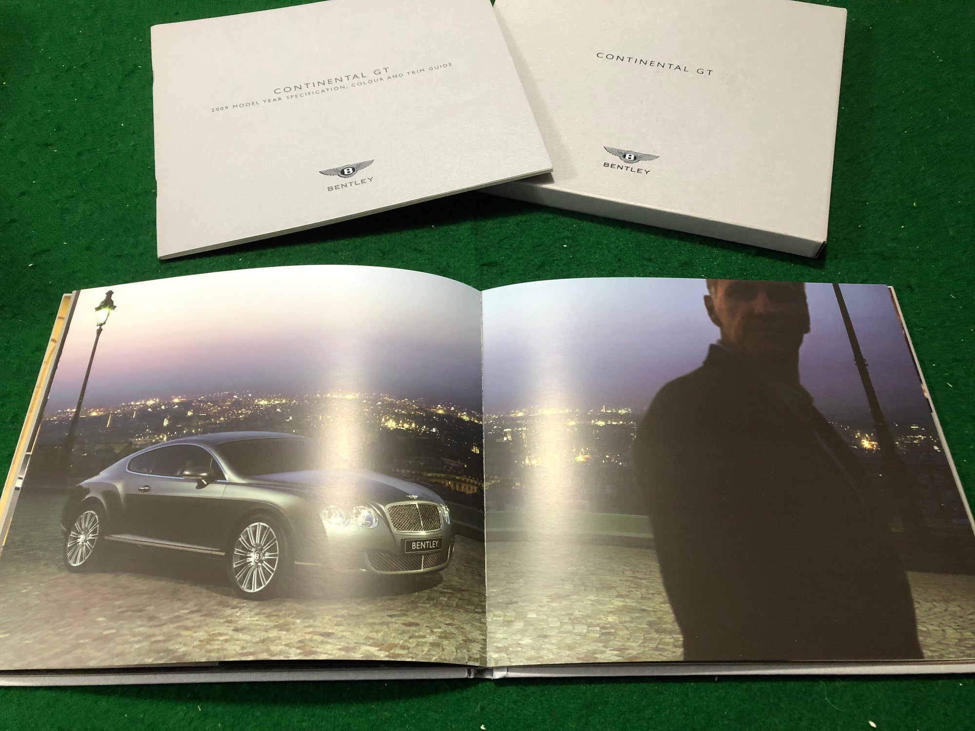 Bentley Continental GT Deluxe Brochure
