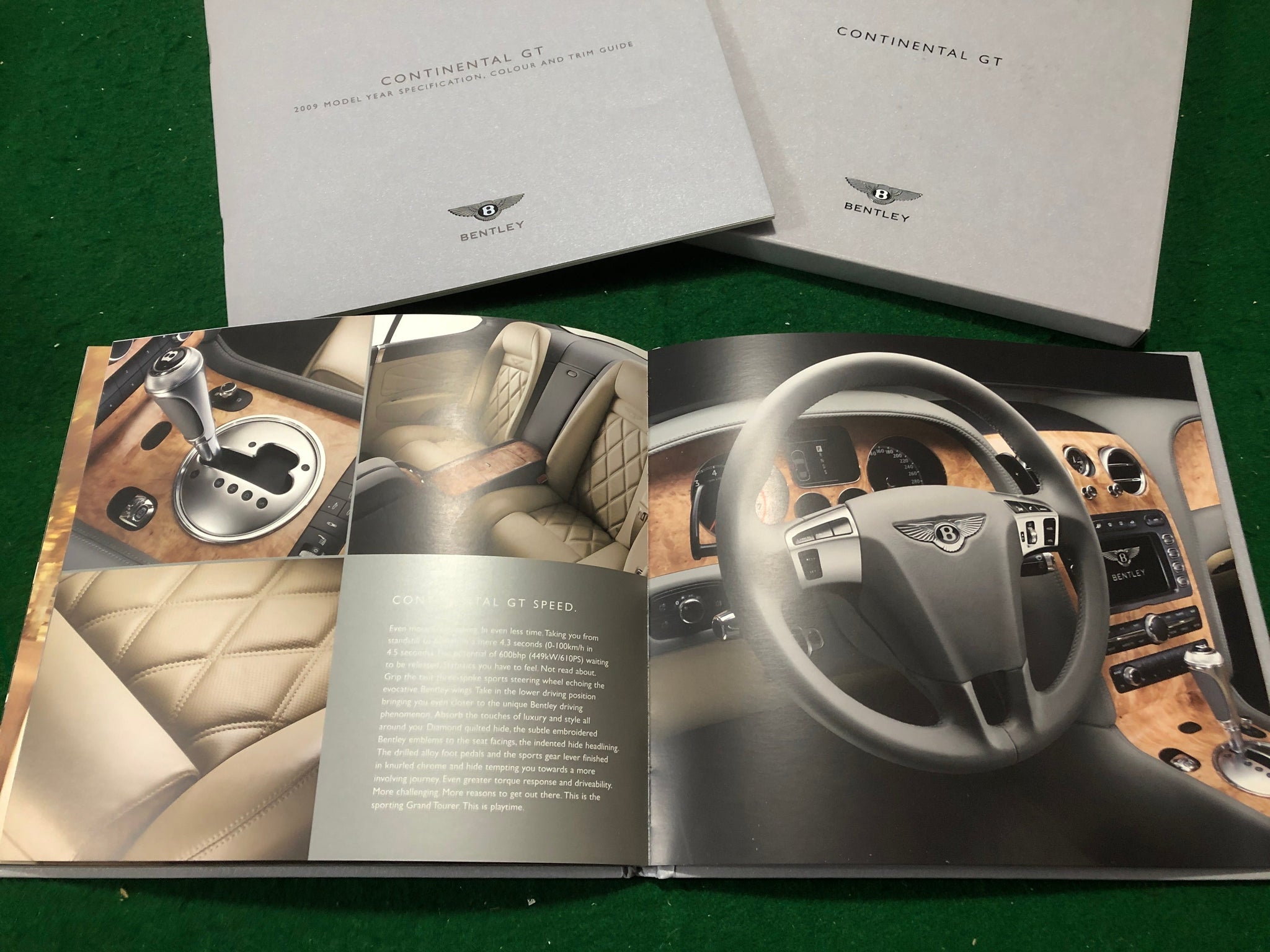 Bentley Continental GT Deluxe Brochure