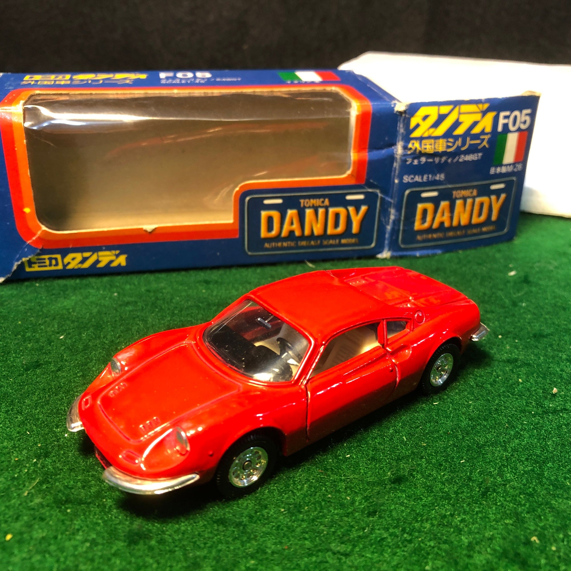 Ferrari 246 GT Dino Red by Tomica Dandy 1:43 (F05)