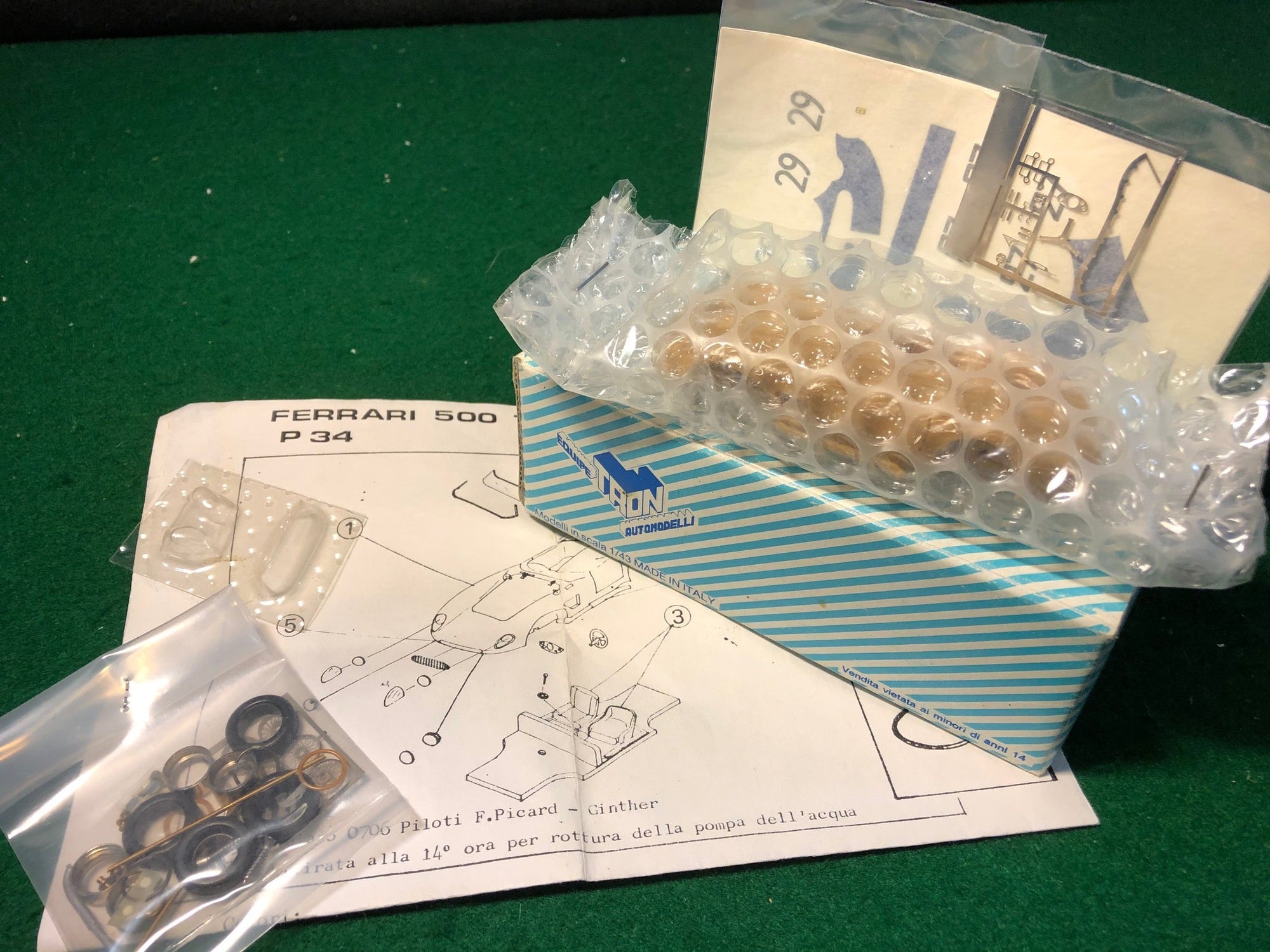 Ferrari 500 TRC N 29 Blue & White Le Mans 1957 by Tron 1:43 (P34)