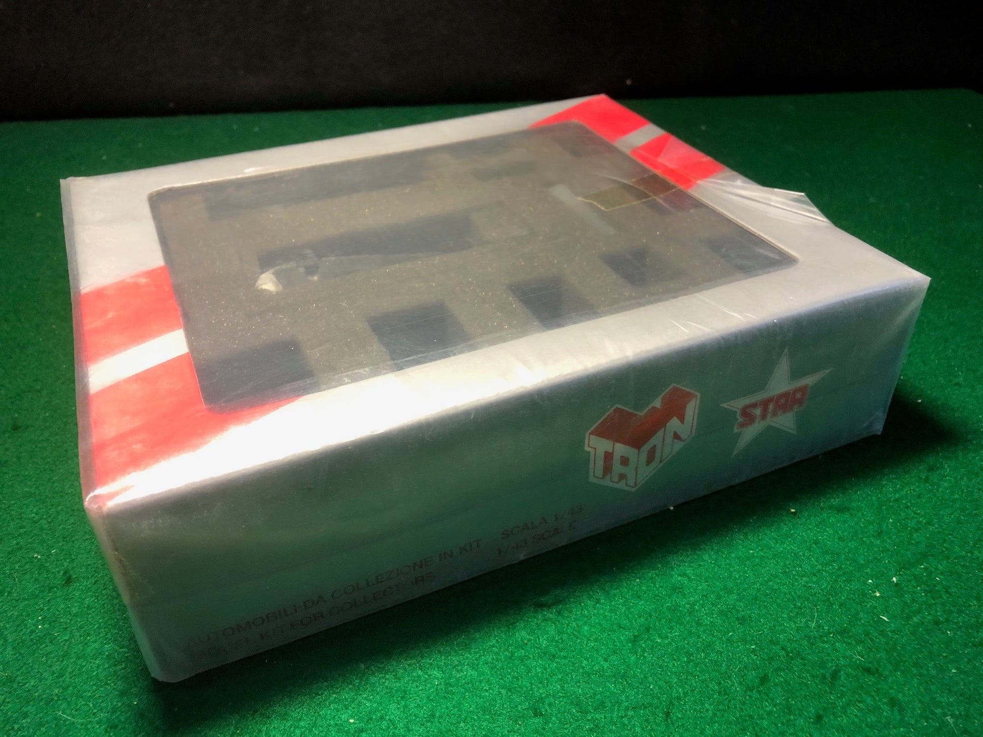 Ferrari 500 F2 1953 F1 World Champion by Star-Tron 1:43 (ST26)