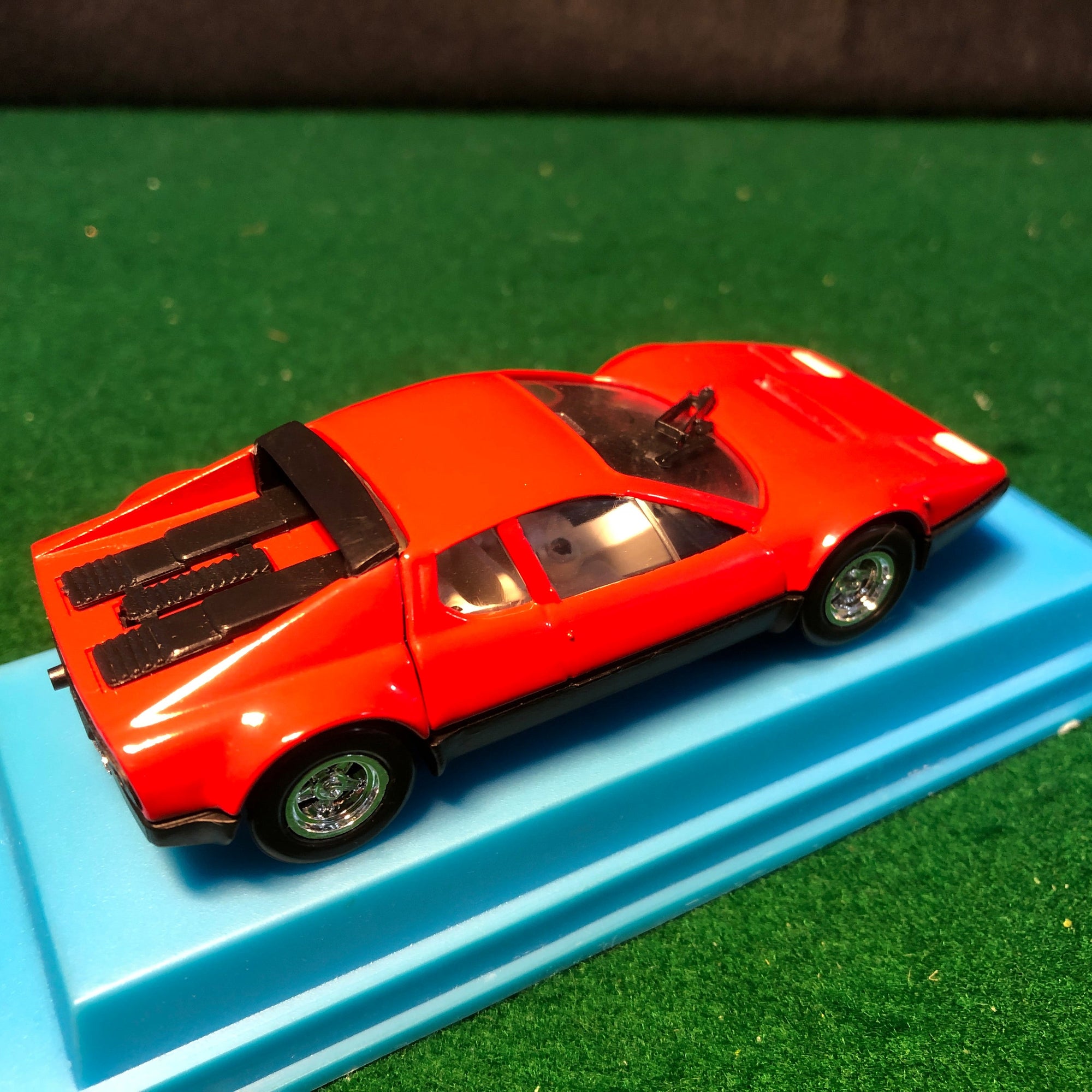 Ferrari 365 GT/4 BB Red-Black by Verem 1:43 (411)