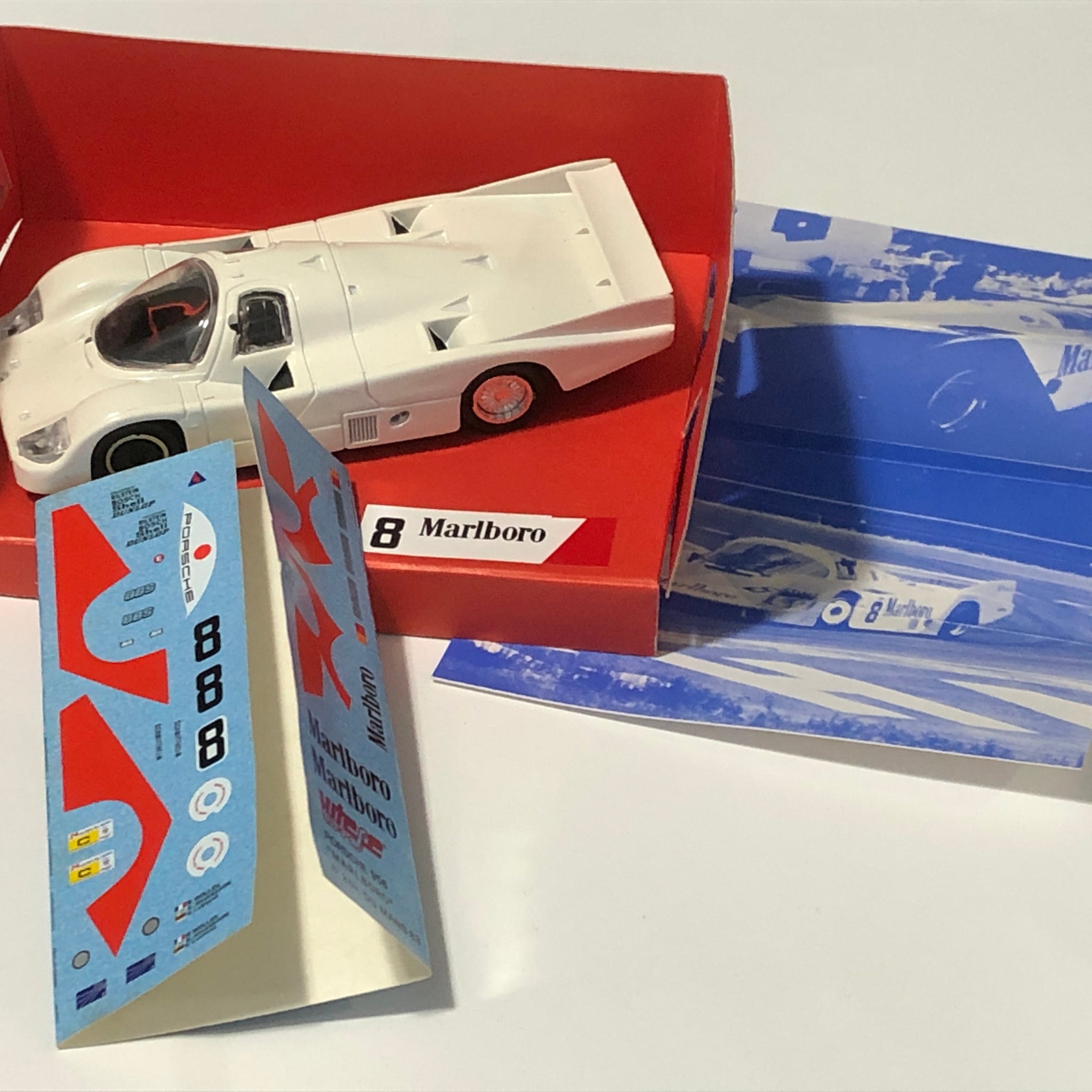 Porsche 956 Le Mans 1983 Marlboro N 8 by Vitesse 1:43 (195)