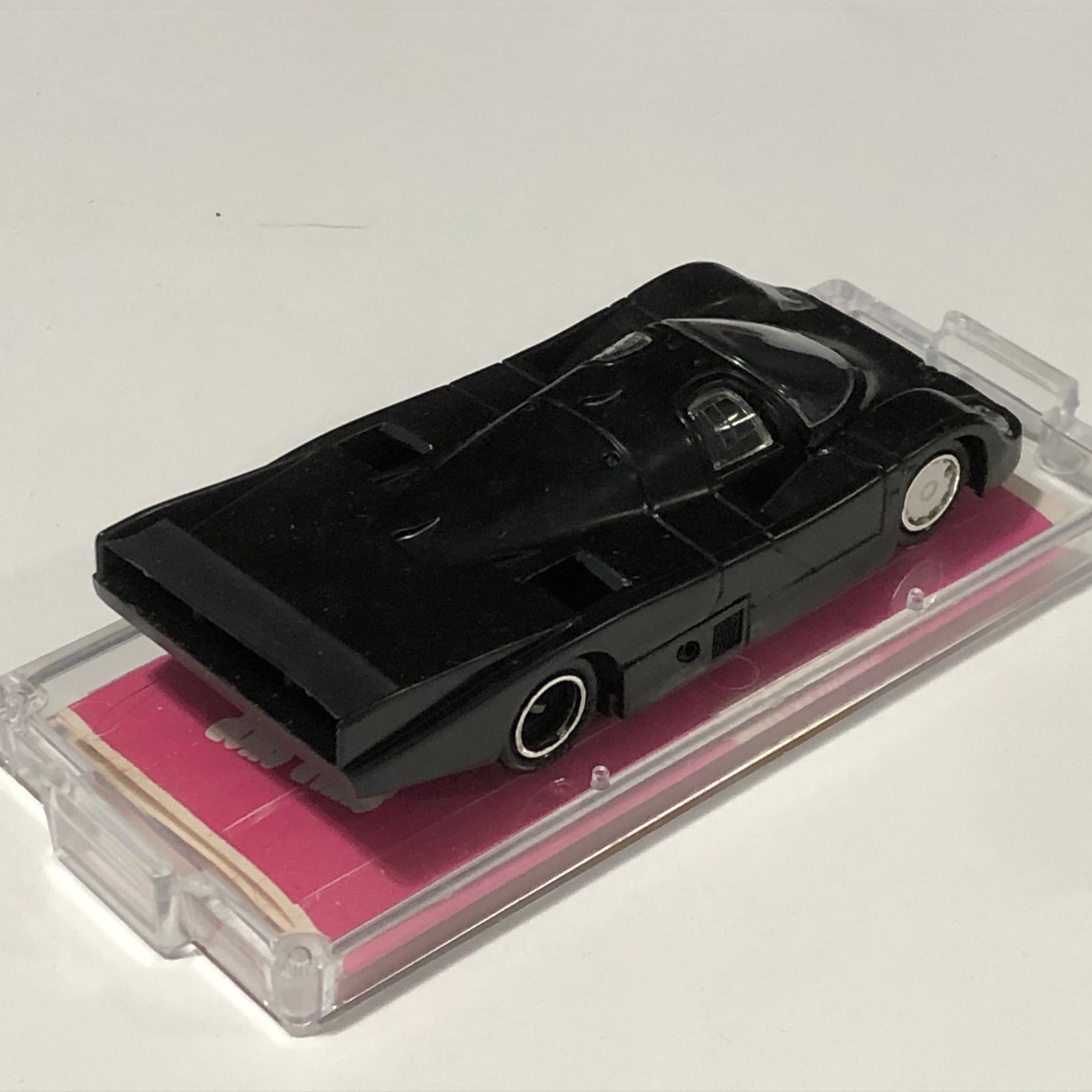 Porsche 956 Le Mans 1984 Hawayan Tropic N 26 by Vitesse 1:43 (318)