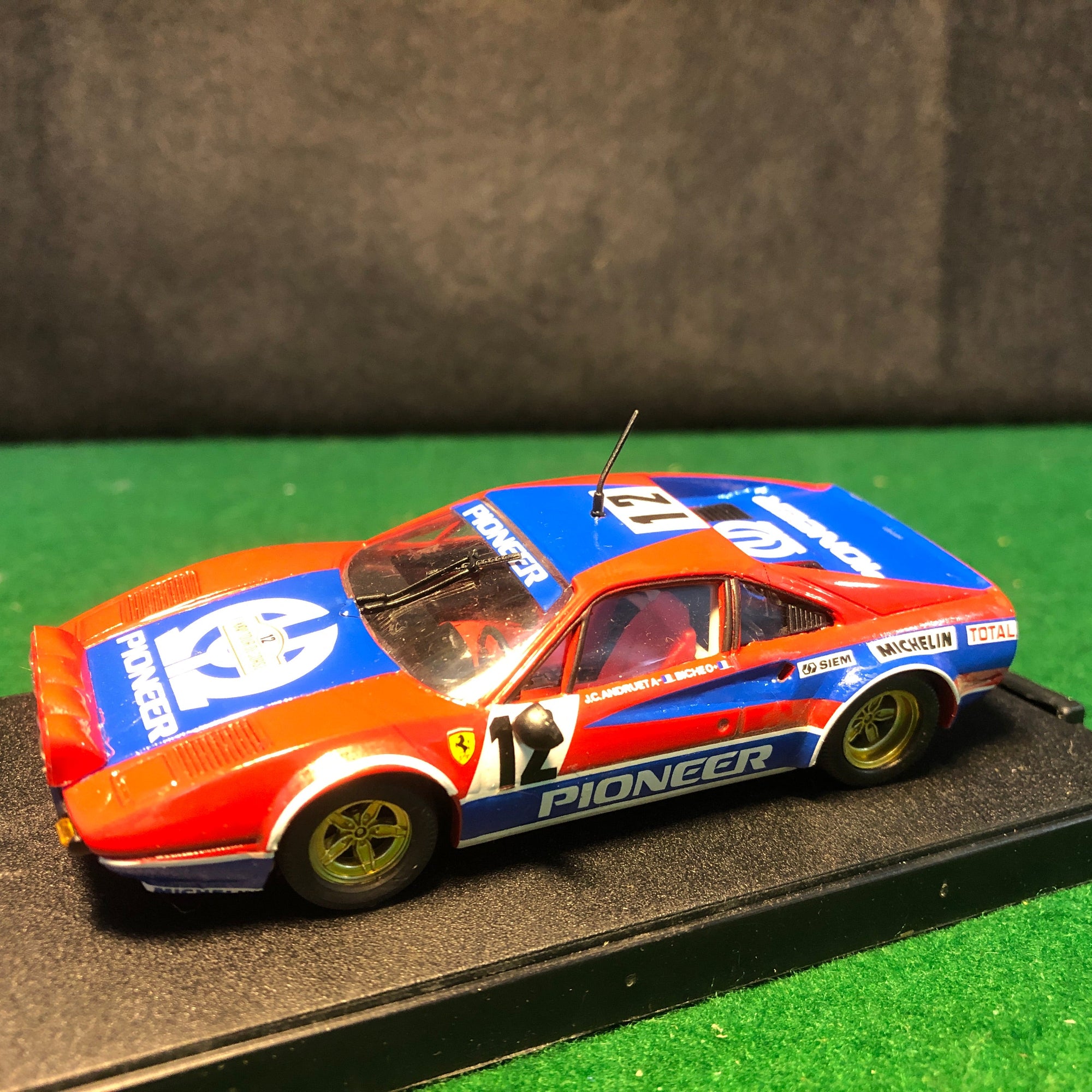 Ferrari 308 GTB N 12 Tour de Corse 1982 Andruet - Bicheby Vitesse 1:43 (L001)