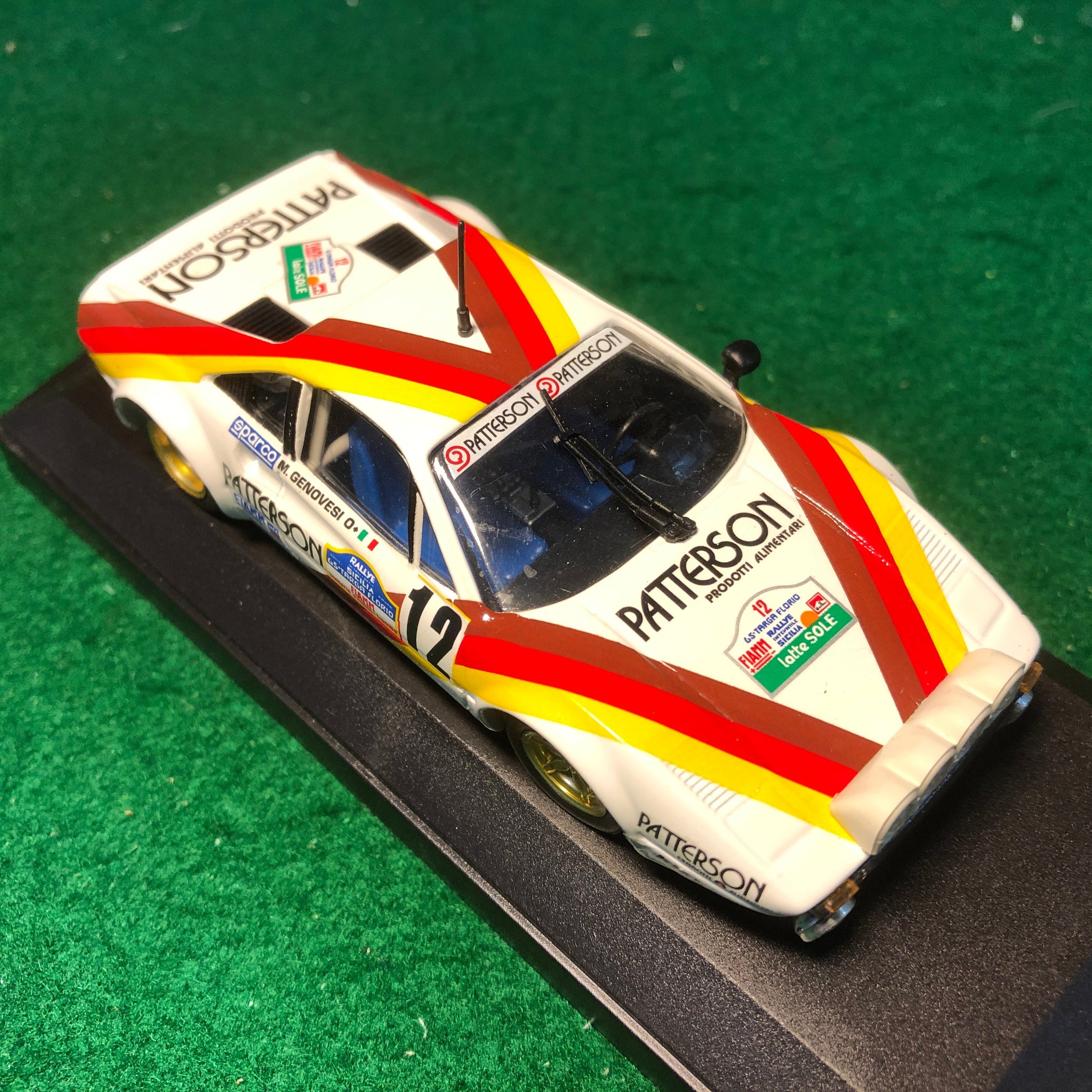 Ferrari 308 GTB N 12 Targa Florio 1982 Liviero - Genovesi by Vitesse 1:43 (L011)