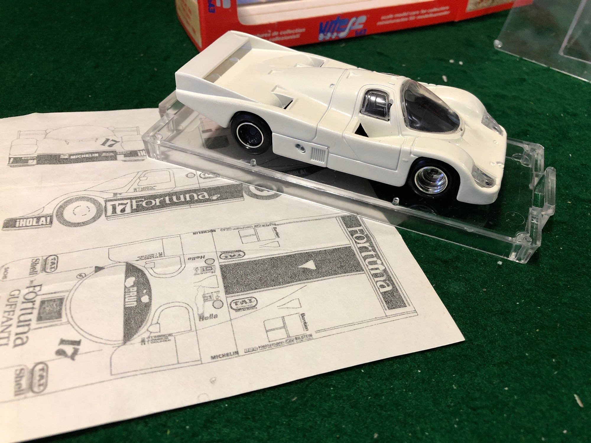 Porsche 956 Le Mans 1986 Fortuna N 17 by Vitesse 1:43 (SM42)