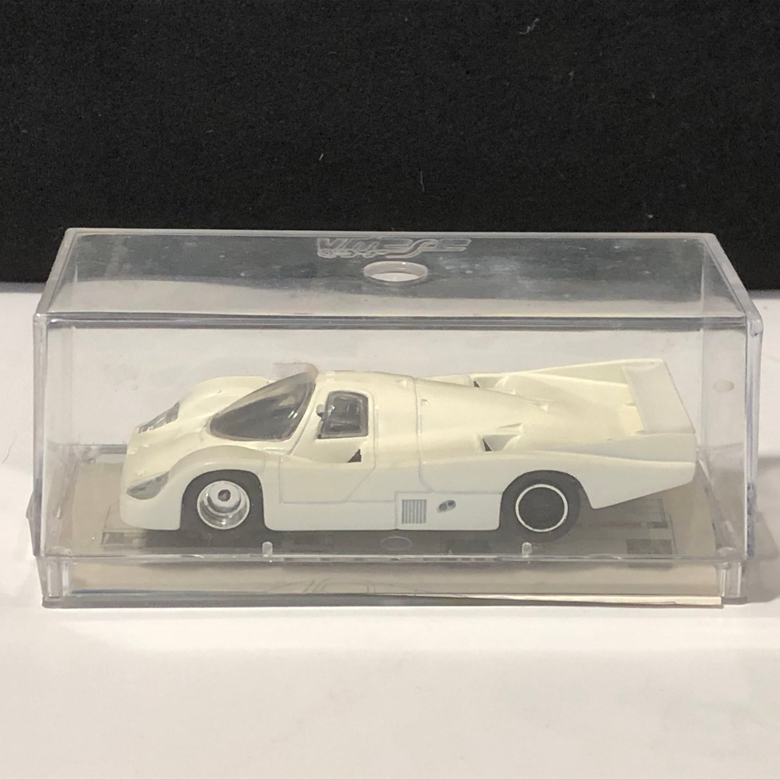 Porsche 956 Le Mans 1986 Fortuna N 17 by Vitesse 1:43 (SM42)