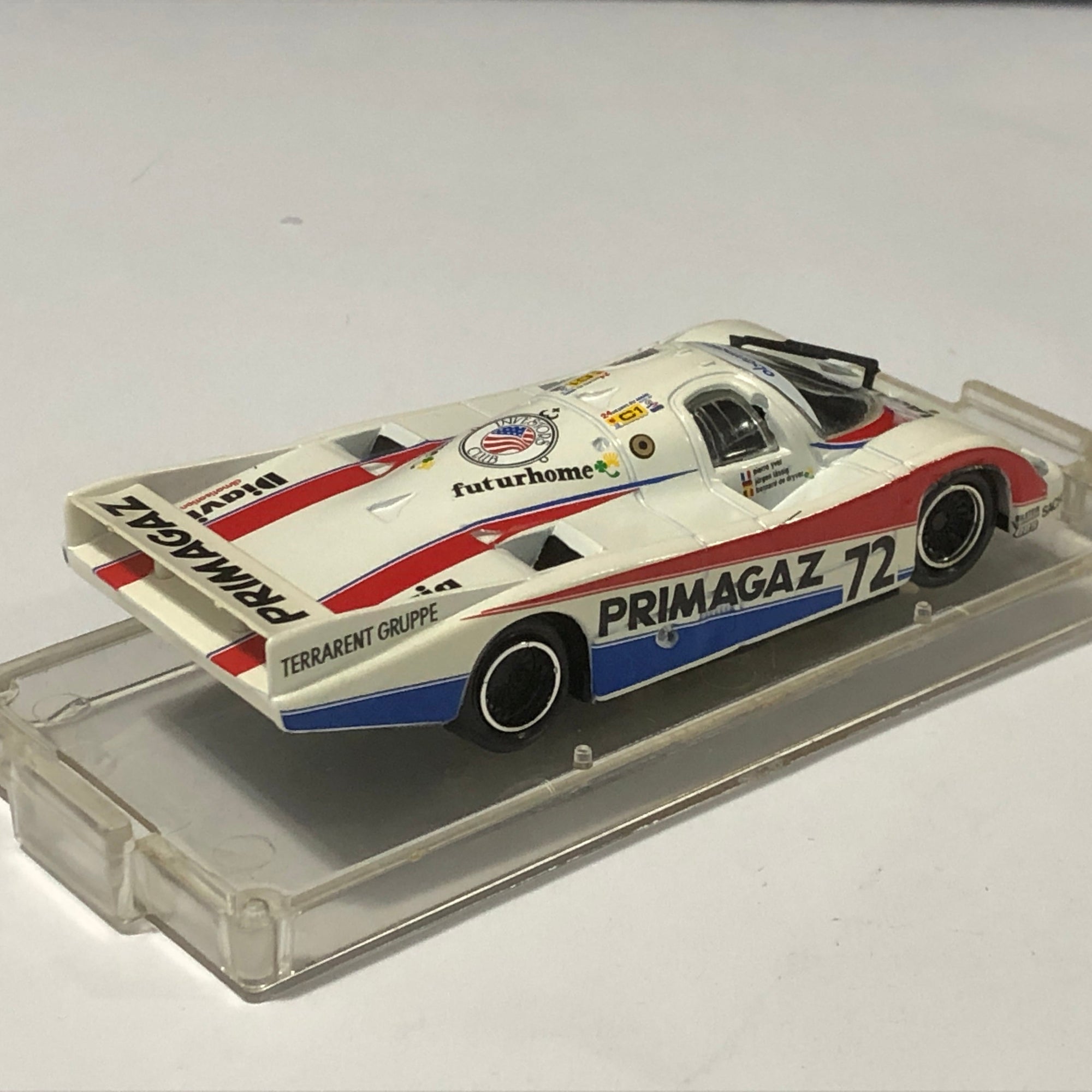 Porsche 956 Le Mans 1987 Primgaz N 72 by Vitesse 1:43 (SM46)