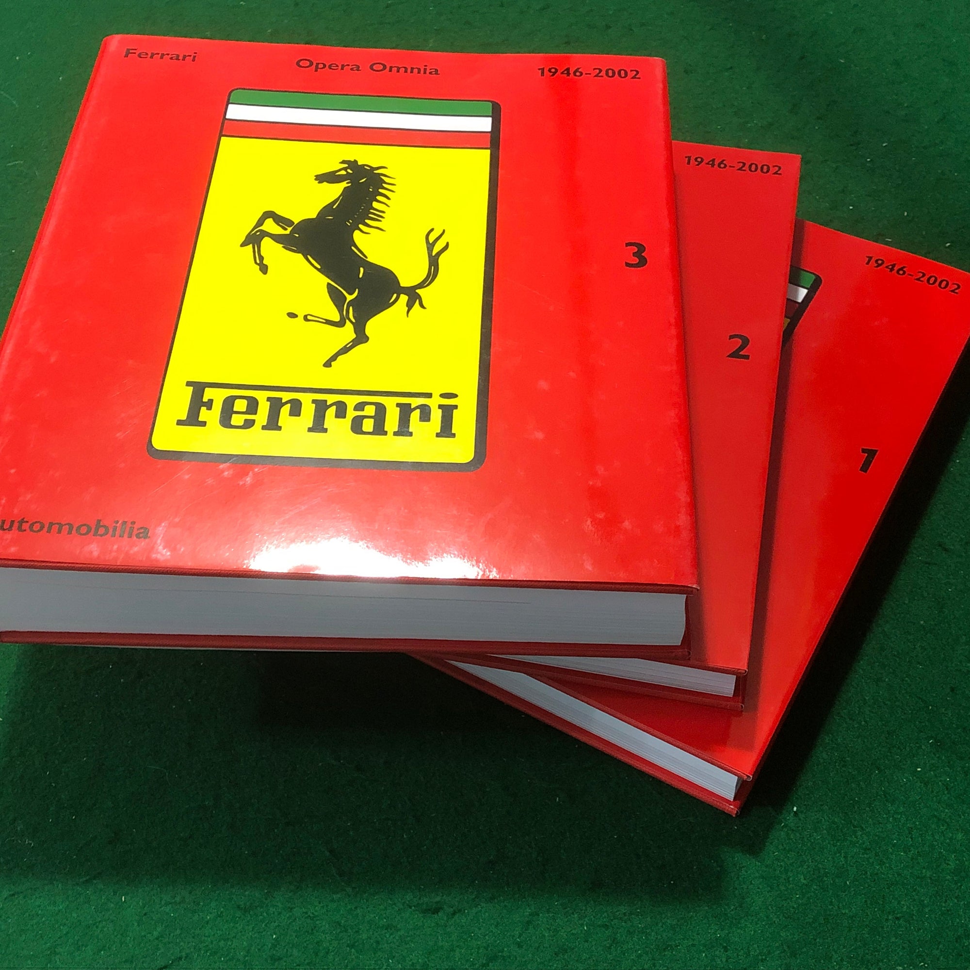 Ferrari - Opera Omnia 1946-2002 - 3 Book Set (B Alfieri)