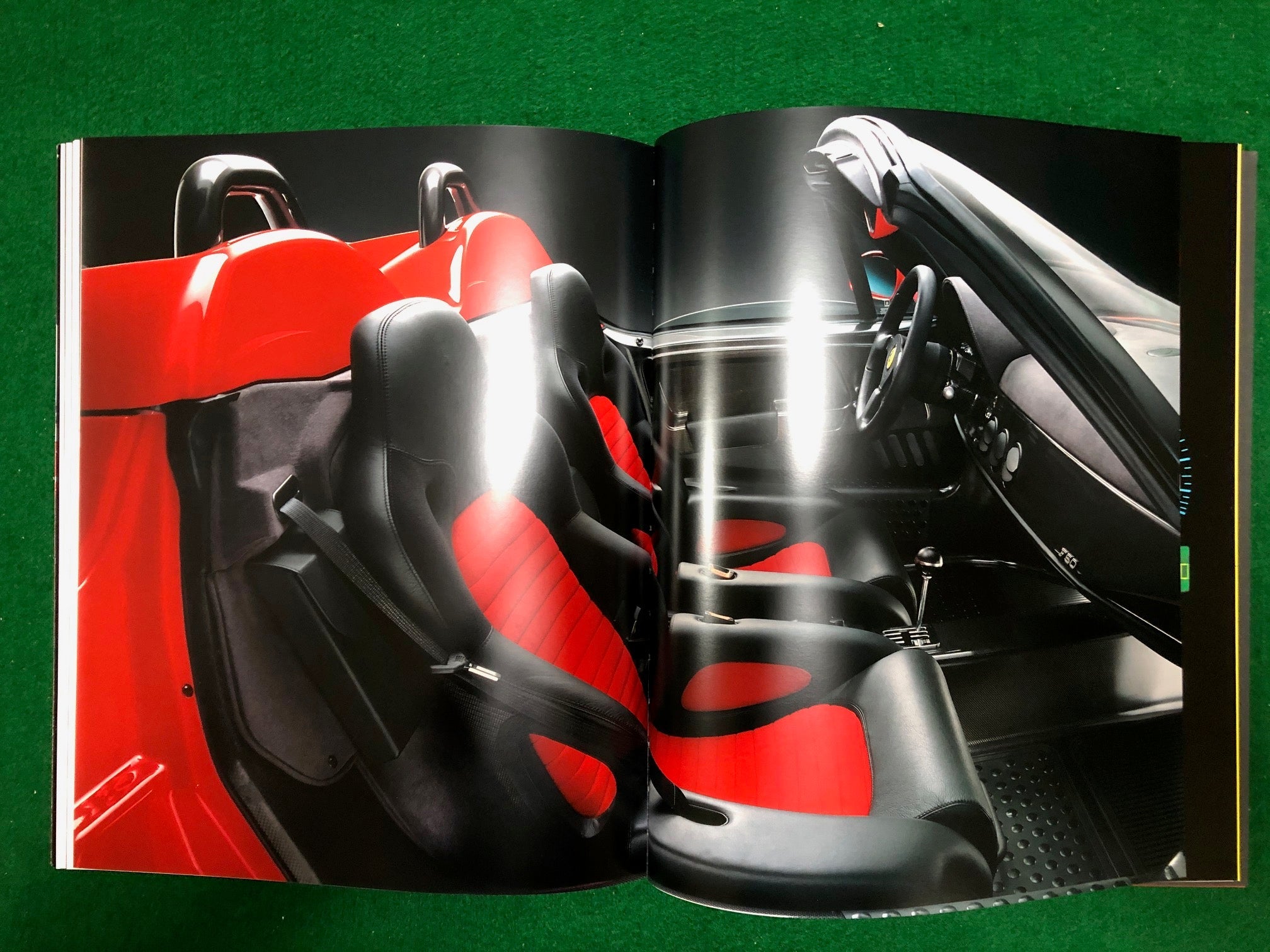 Ferrari F50 Presentation Book (1002/95)