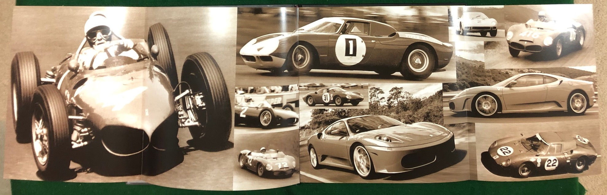 Ferrari F430 Deluxe Brochure (2125/04)