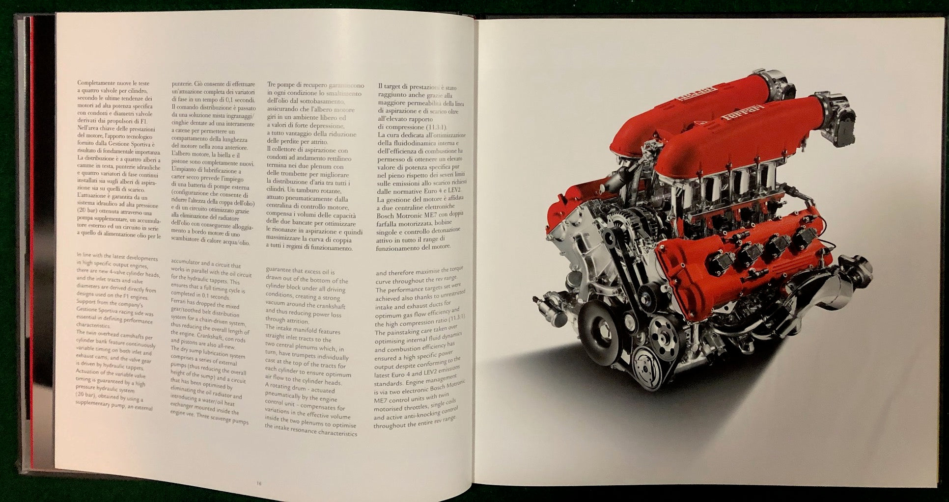 Ferrari F430 Deluxe Brochure (2125/04)