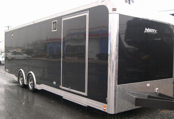 enclosed car trailer