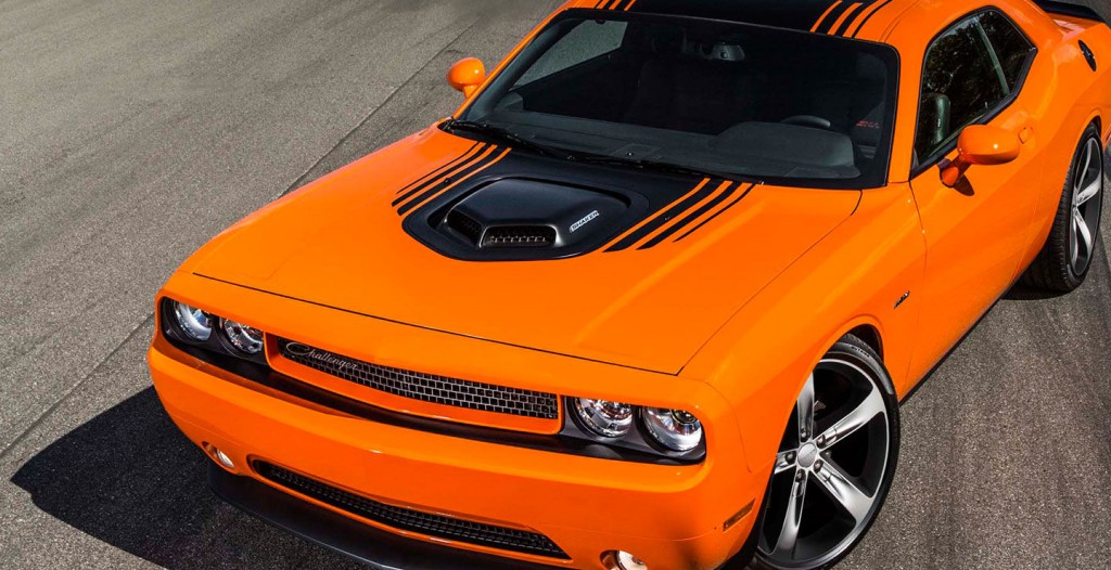 Shaker hood on a late model dodge challenger