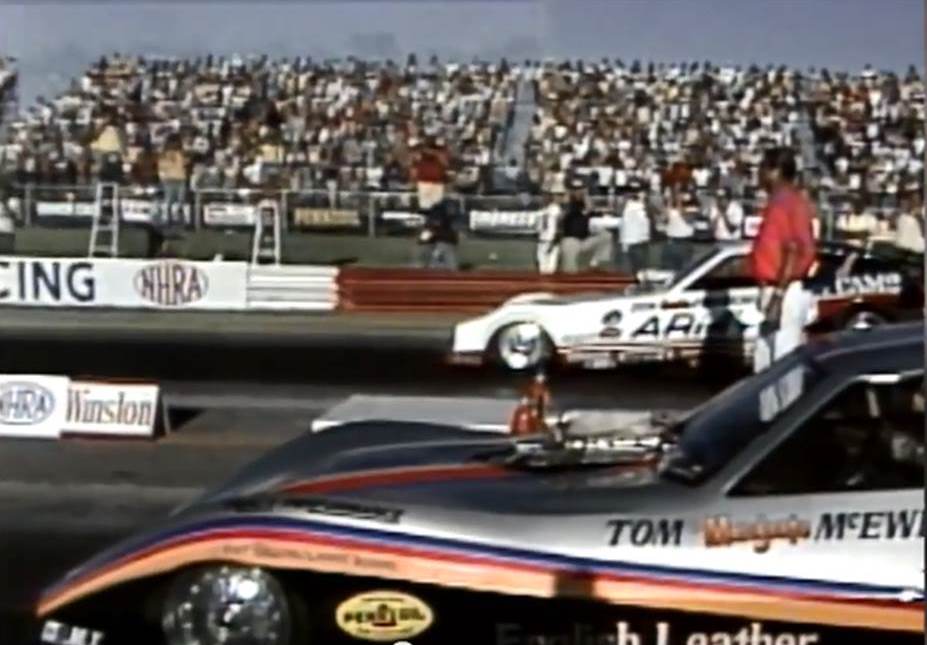 Vintage photo of an nhra drag race at starting line