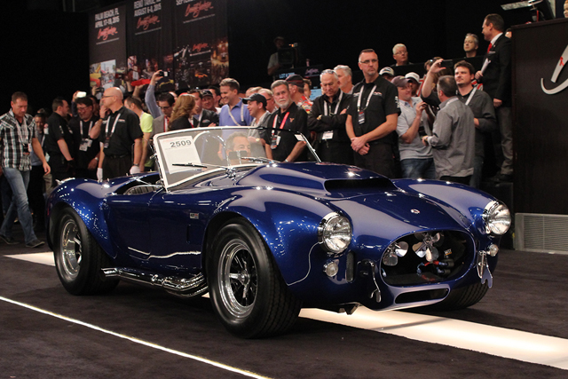 shelby cobra roadster