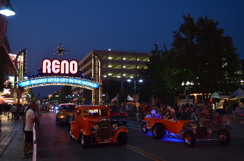 hot rods cruising main strip in reno nevada, at hot august nights 2018