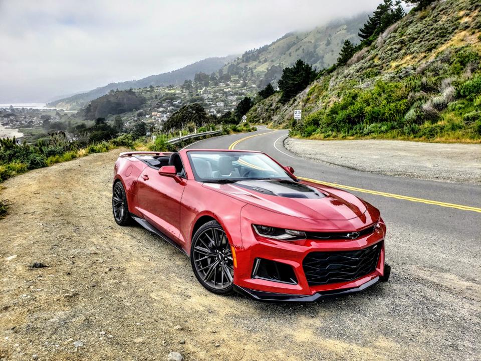 2019 chevy camaro on mountain road