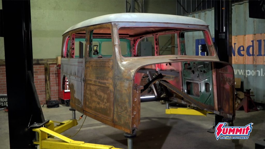 1953 willys wagon body on two post lift