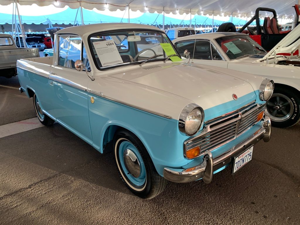 vintage datsun pickup truck scottsdale