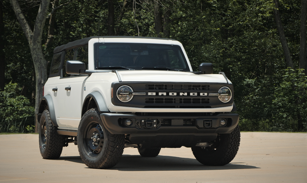 2021 Summit Racing Ford Bronco Baja Project Truck, Before Shot