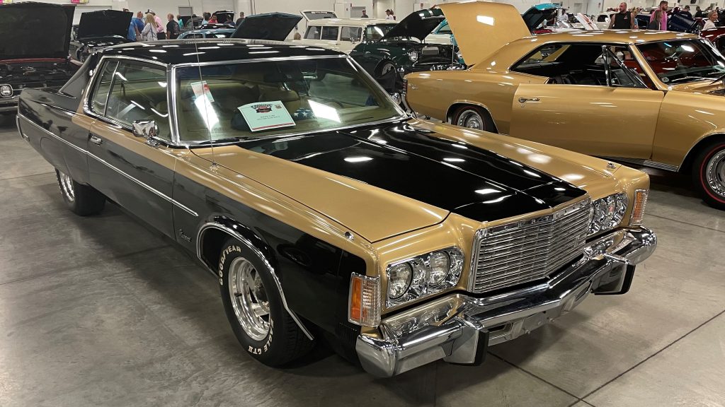 1975 chrysler newport