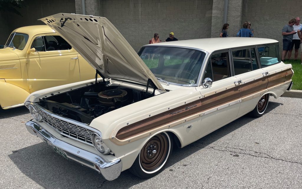 1964 Ford Country Squire Station Wagon Woody