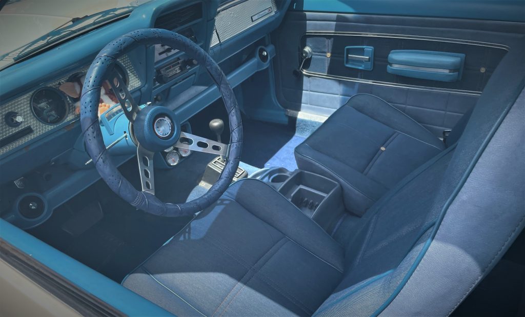 1973 amc gremlin x Levis edition, interior