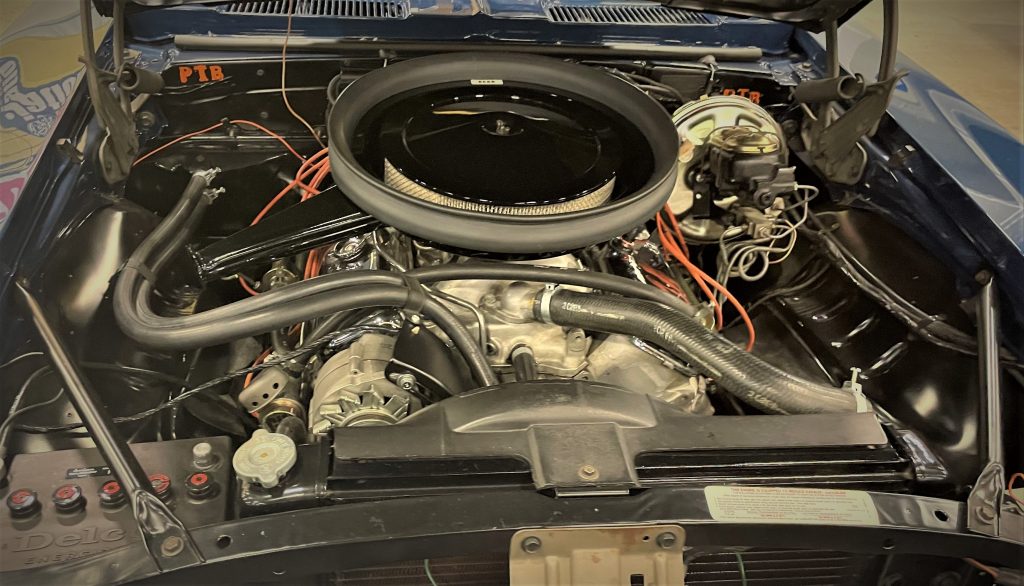 1969 chevy camaro ZL-1 COPO, 427 engine front