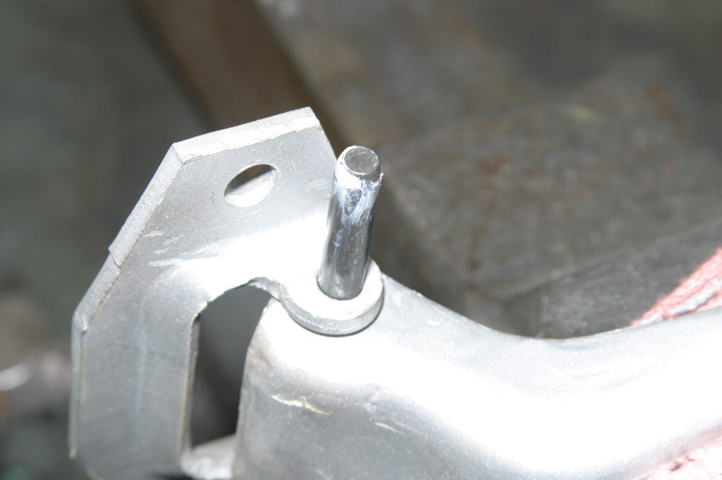 new car door hinge pin