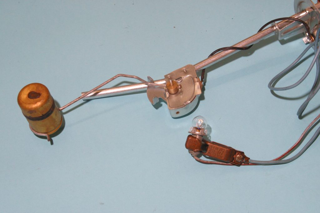 vintage fuel tank level gauge sending unit