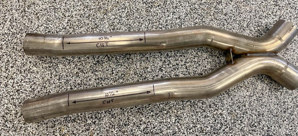 marking cut sections in an exhaust pipe