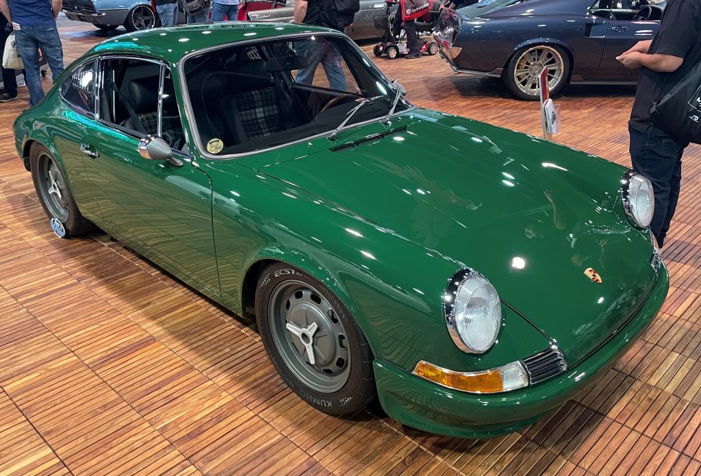 vintage green porsche 911 air cooled