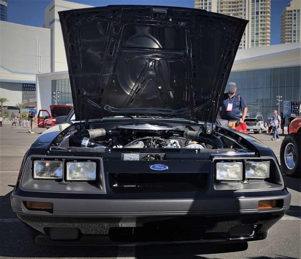 fox body mustang with 7 liter v8 front grille
