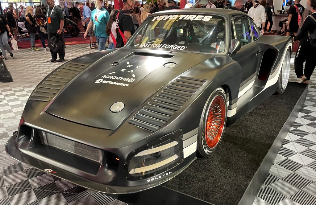 slant nose porsche 911 race car