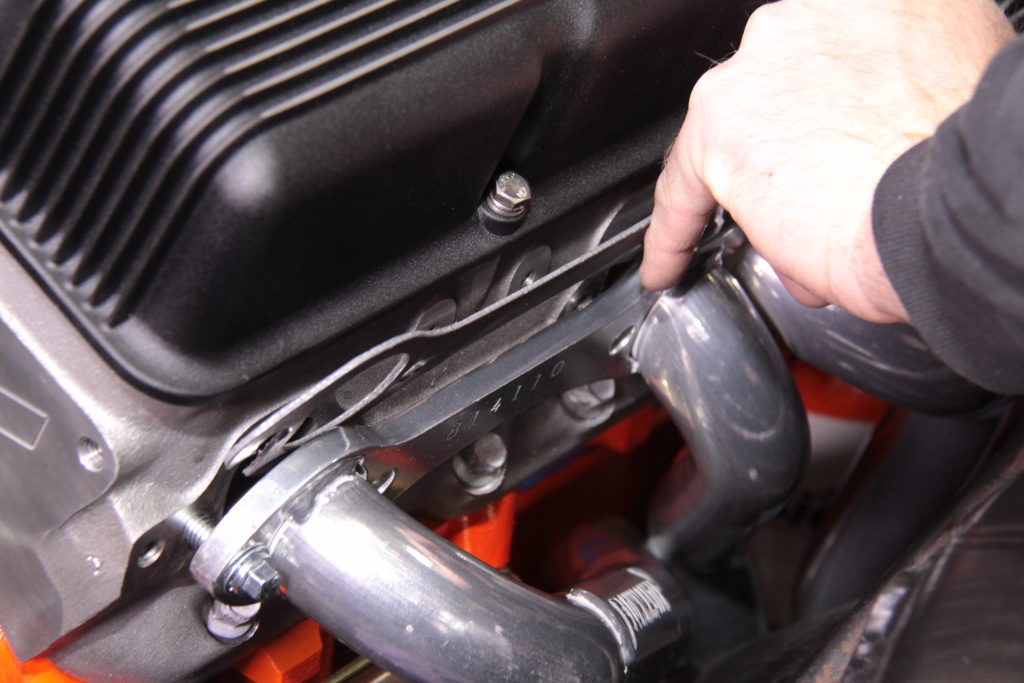 inserting header gaskets