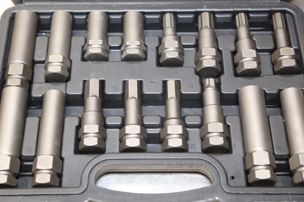 Lug Nut socket remover set