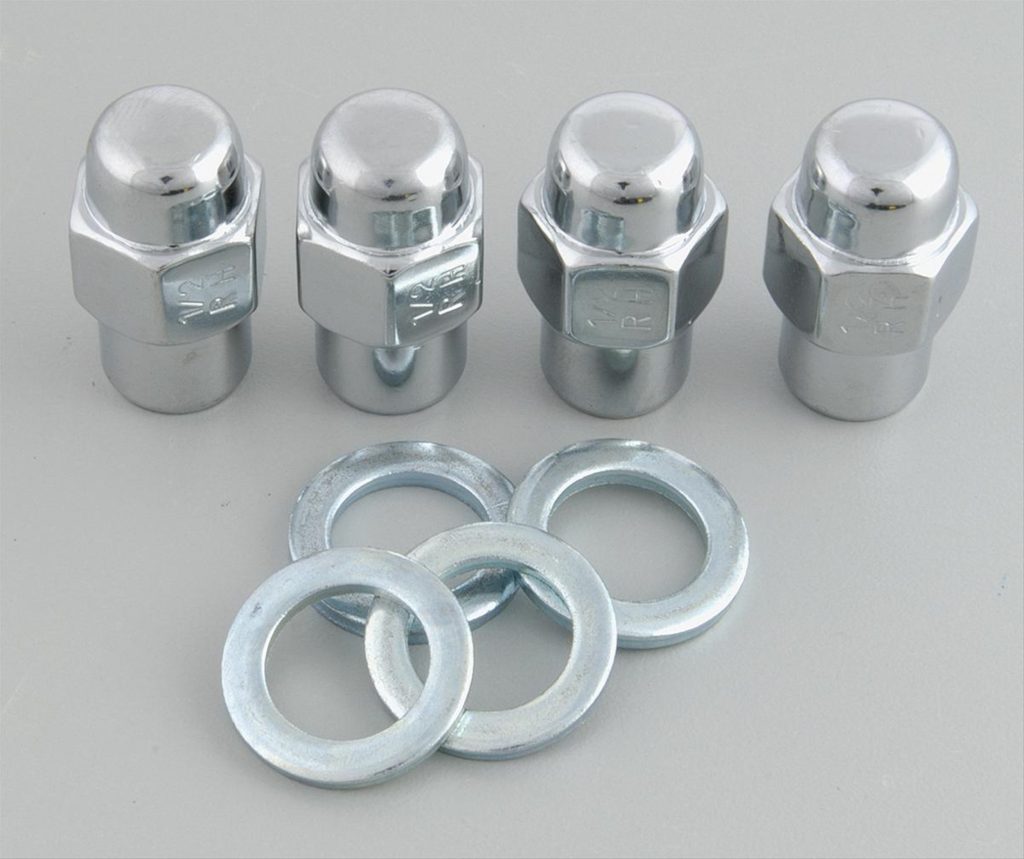 Summit Racing Short Shank Lug Nuts